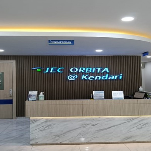 M Optik Orbita Kendari image 2