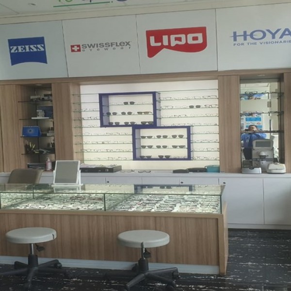 M Optik Bekasi image 1