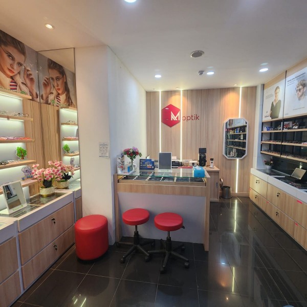 M Optik Cinere image 1